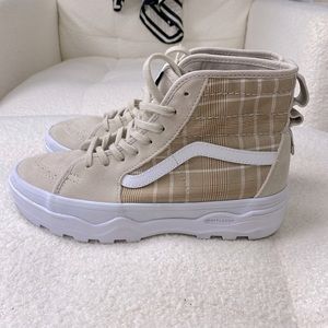 NEW VANS Hi-top Sneakers, Size 8